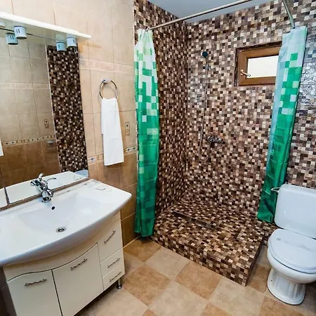 Vila Pabo Hotell